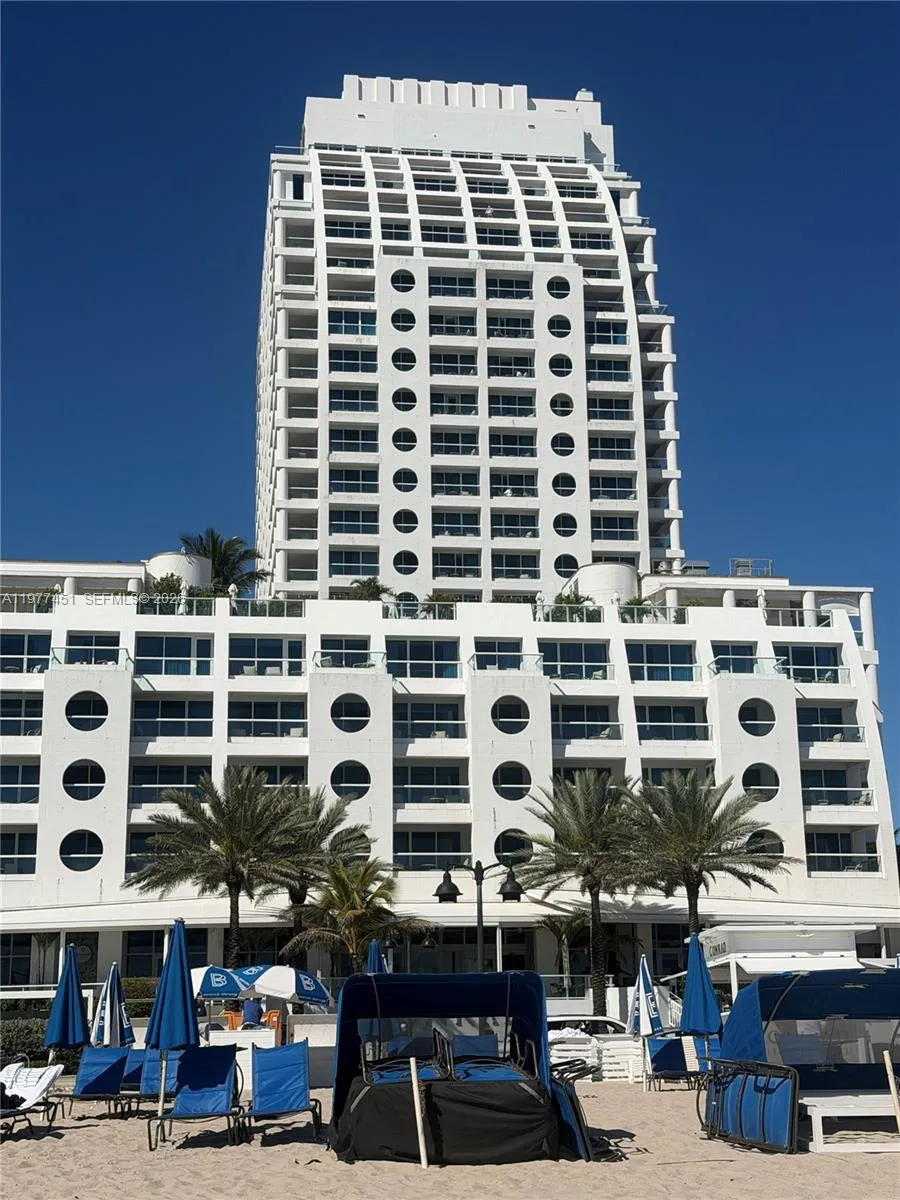 Foto de propiedad en 551 N Fort Lauderdale Beach Boulevard R2201, Fort Lauderdale, FL 33304 Fort Lauderdale con MLS# 
