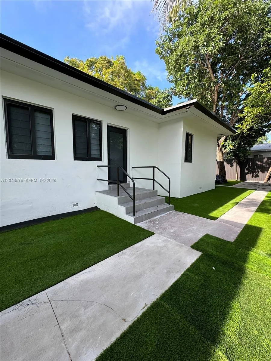 En Renta 5521 NW 1st Avenue 4, Miami, FL 33127, Miami, FL 33127