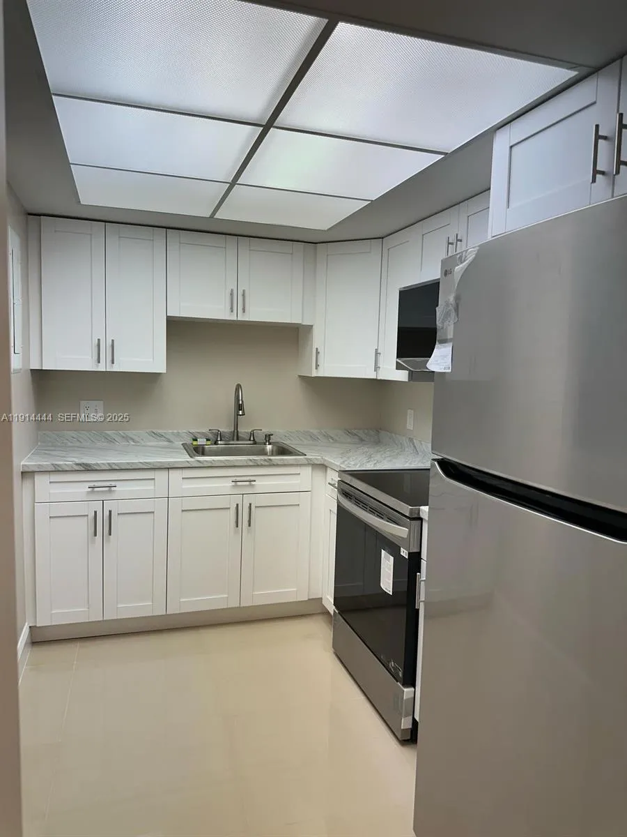 En Venta 5530 NW 44th Street 308C, Lauderhill, FL 33319, Lauderhill, FL 33319