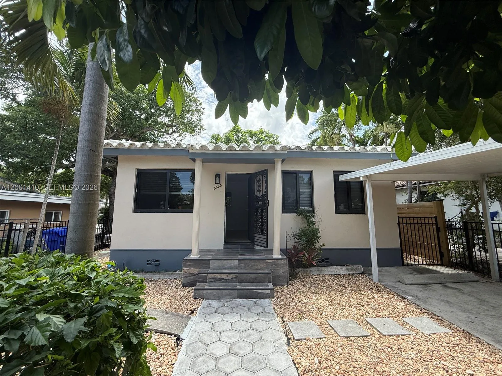 Foto de propiedad en 5530 NW Miami Court, Miami, FL 33127 Miami con MLS# 