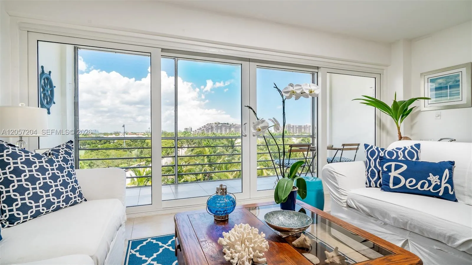 Foto de propiedad en 555 Crandon Boulevard 71, Key Biscayne, FL 33149 Key Biscayne con MLS# 