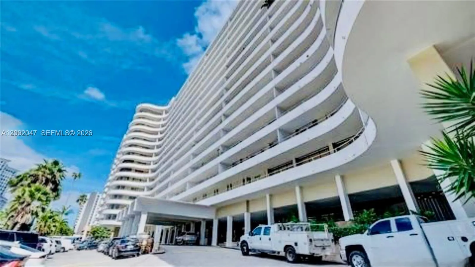 En Venta 5555 Collins Avenue 7P, Miami Beach, FL 33140, Miami Beach, FL 33140