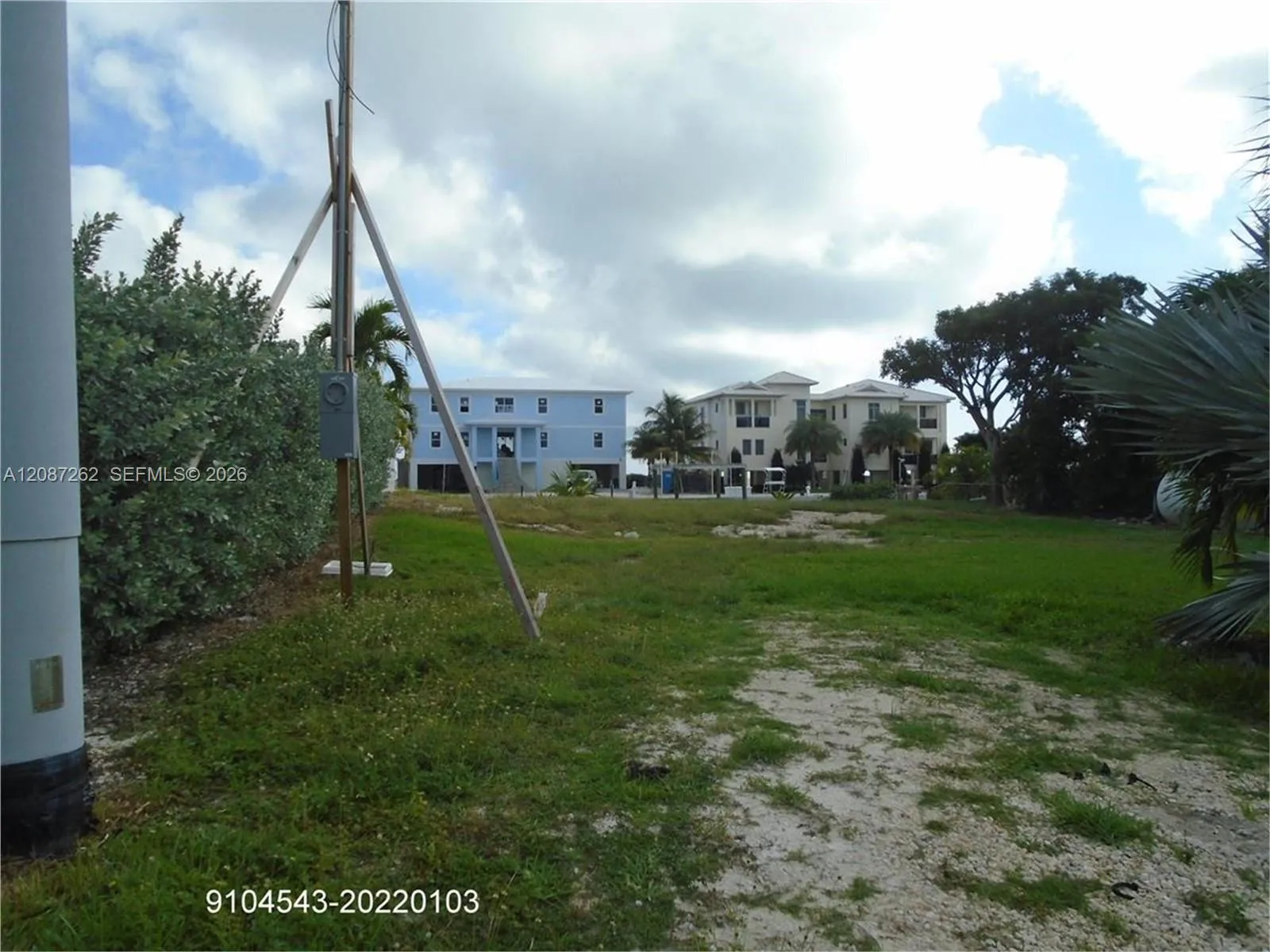 Foto de propiedad en 556 Sombrero Beach Road, Marathon, FL 33050 Marathon con MLS# 