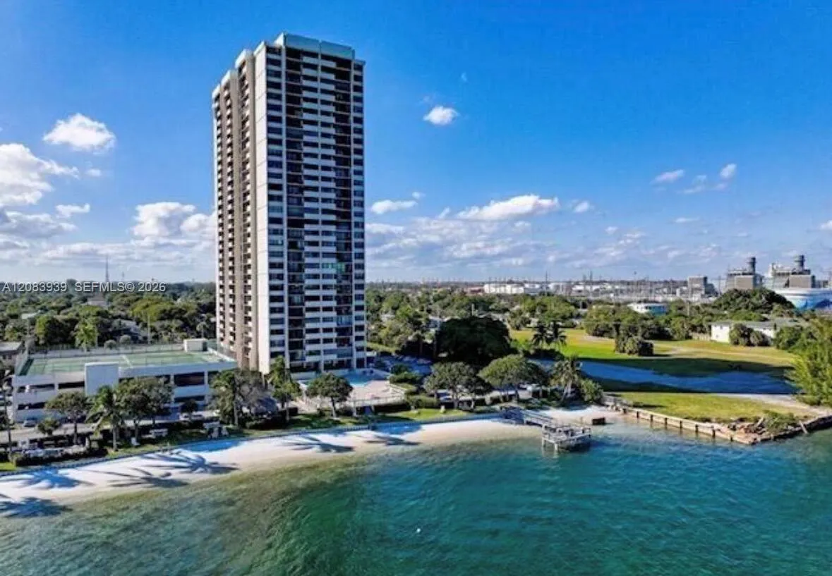 En Renta 5600 N Flagler Drive 1502, West Palm Beach, FL 33407, West Palm Beach, FL 33407