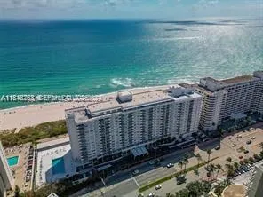 Foto de propiedad en 5601 Collins 1210, Miami Beach, FL 33140 Miami Beach con MLS# 