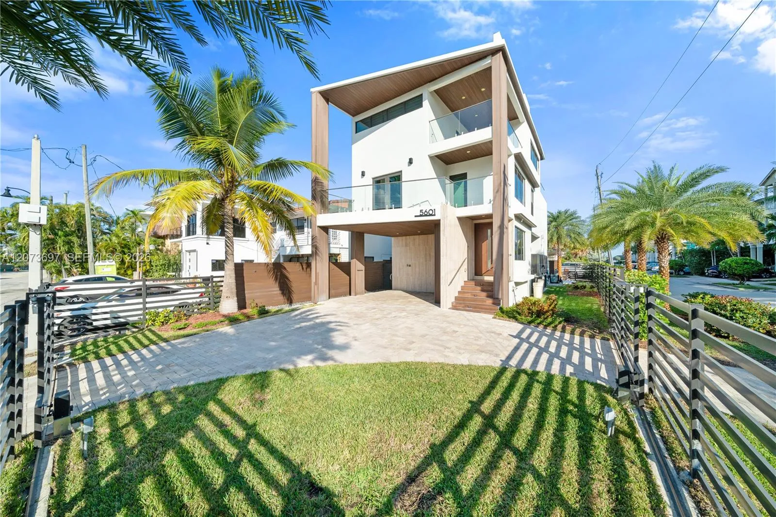 En Venta 5601 N Ocean Drive, Hollywood, FL 33019, Hollywood, FL 33019