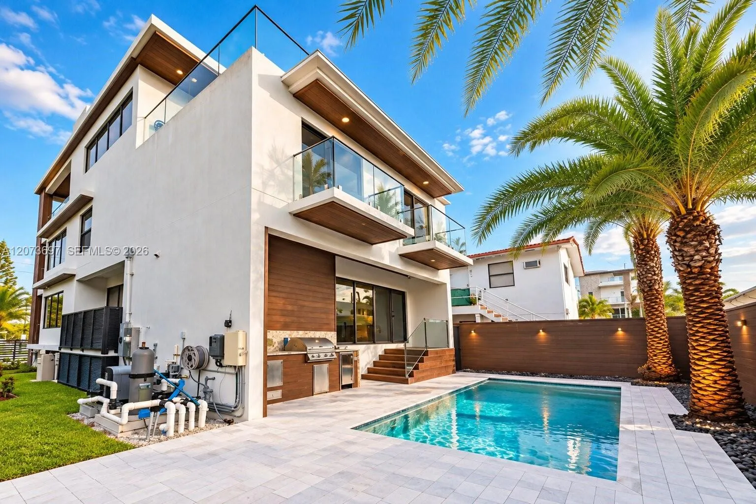 En Venta 5601 N Ocean Drive, Hollywood, FL 33019, Hollywood, FL 33019