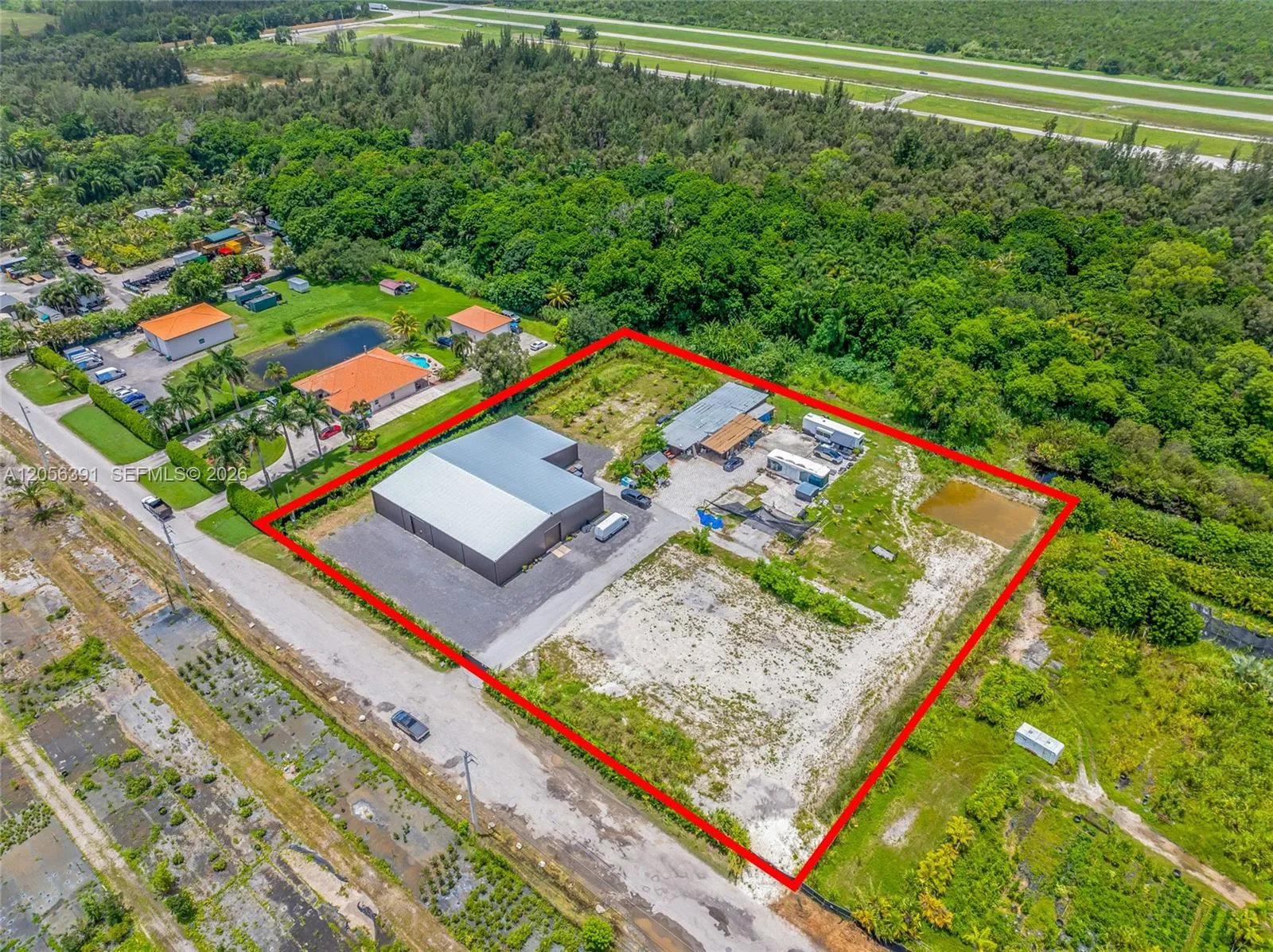 Foto de propiedad en 5601 SW 210th Terrace, Southwest Ranches, FL 33332 Southwest Ranches con MLS# 