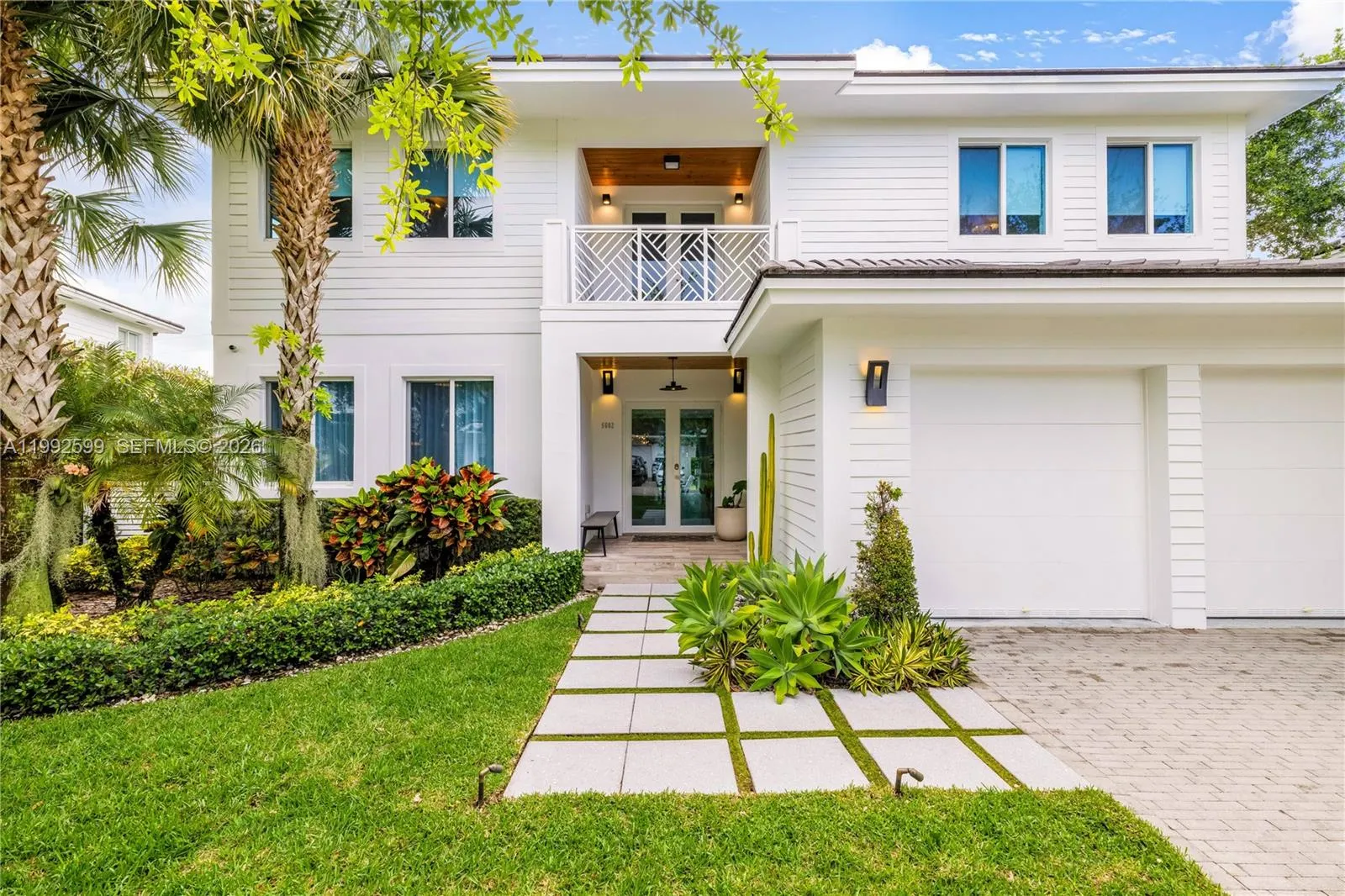Foto de propiedad en 5602 SW 65th Court, South Miami, FL 33143 South Miami con MLS# 