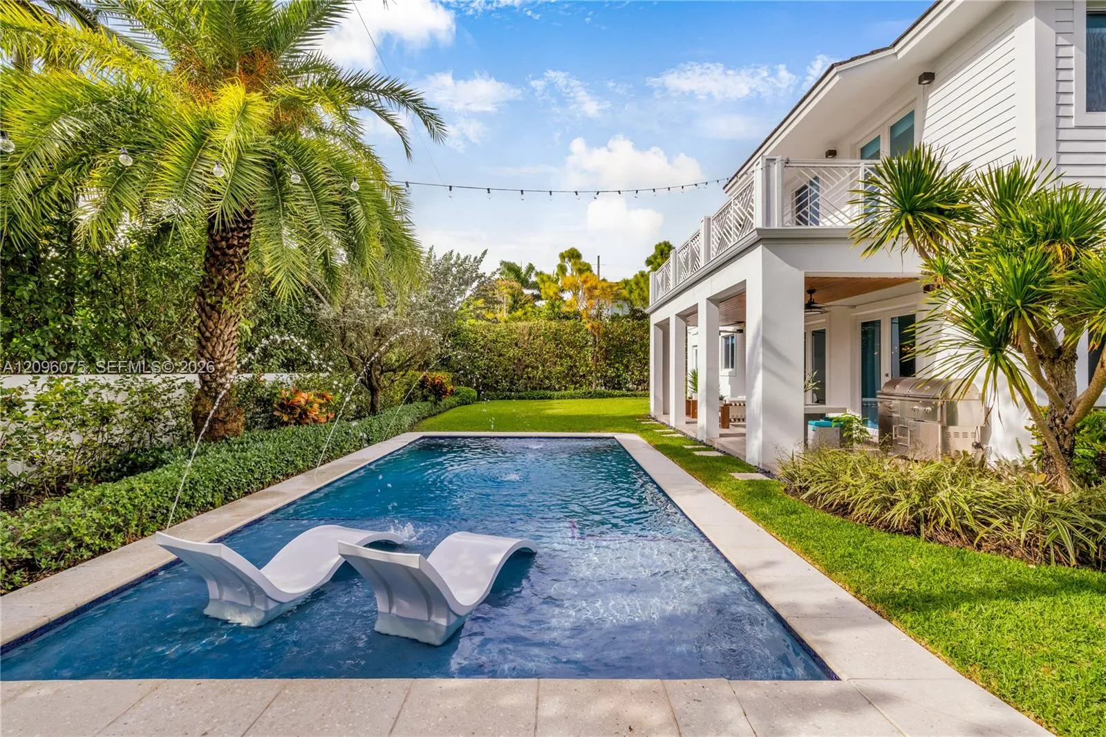 En Venta 5602 SW 65th Court, South Miami, FL 33143, South Miami, FL 33143