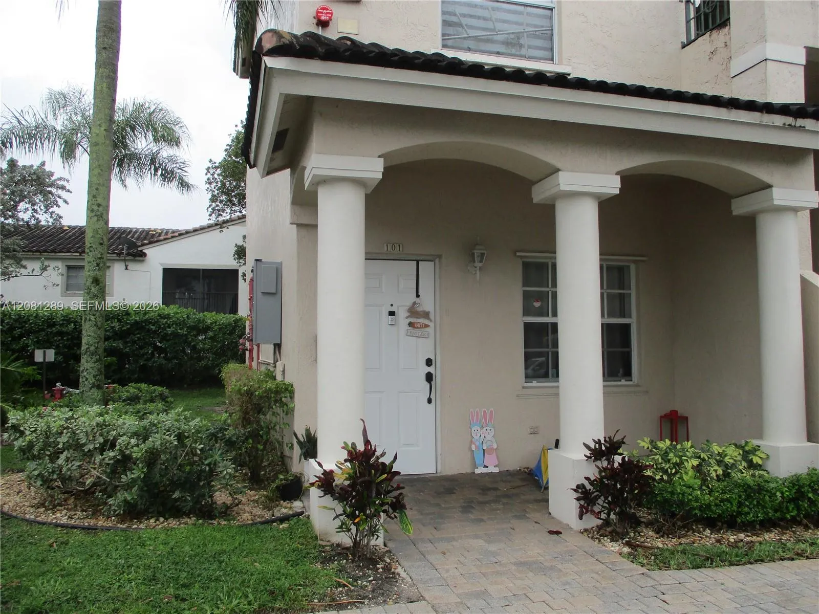 Foto de propiedad en 5630 NW 114th Path 101, Doral, FL 33178 Doral con MLS# 