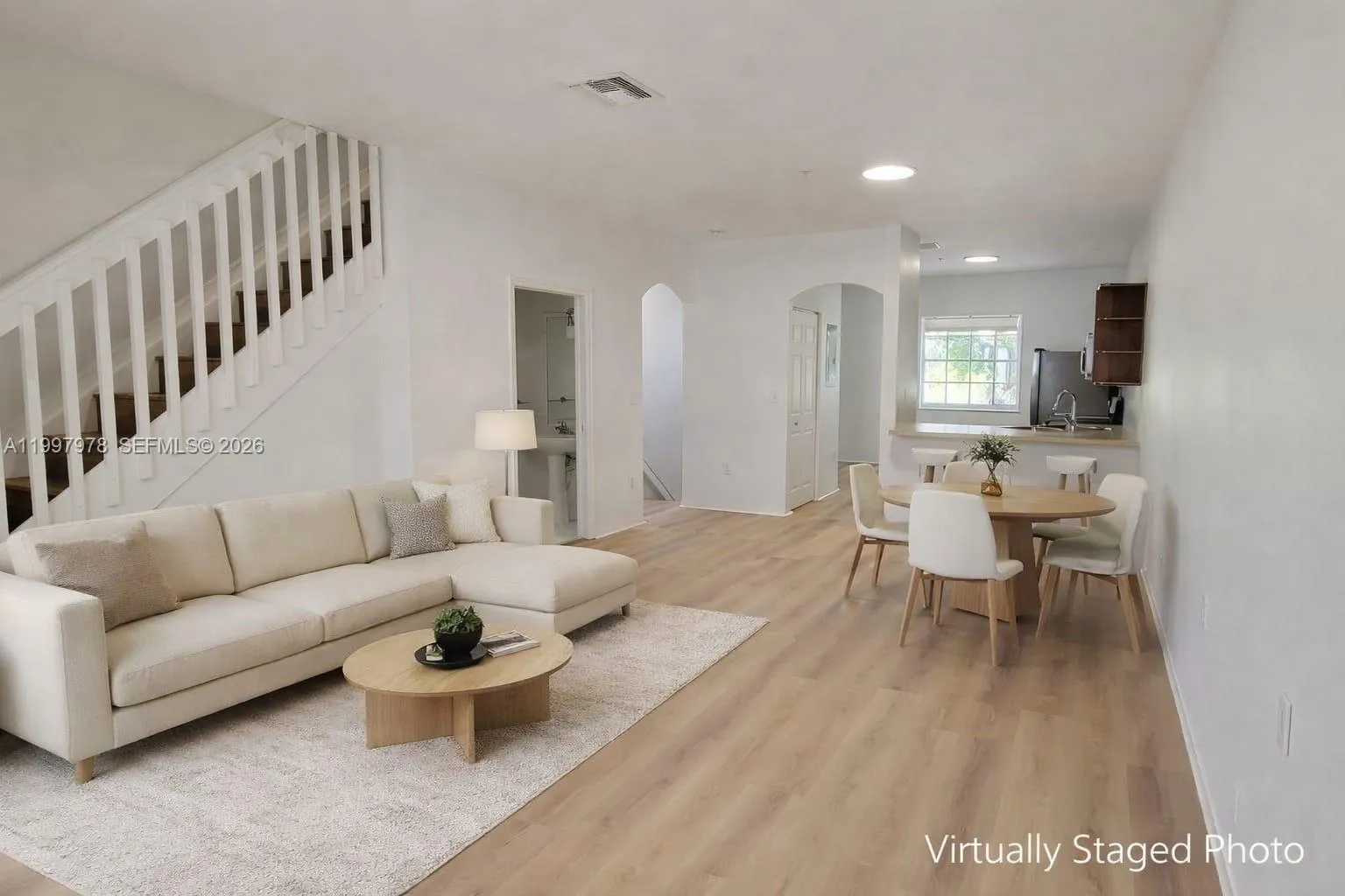 Foto de propiedad en 5640 NW 115th Court 211, Doral, FL 33178 Doral con MLS# 