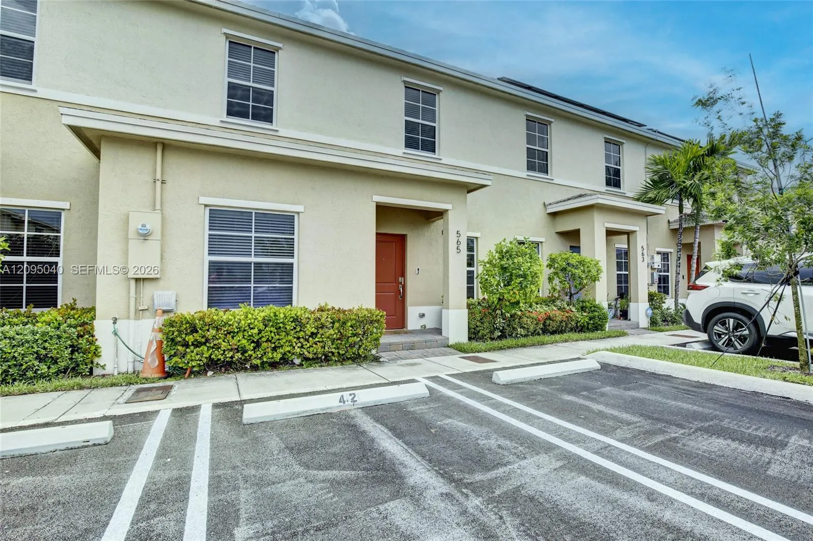 En Venta 565 NE 5th Place, Florida City, FL 33034, Florida City, FL 33034