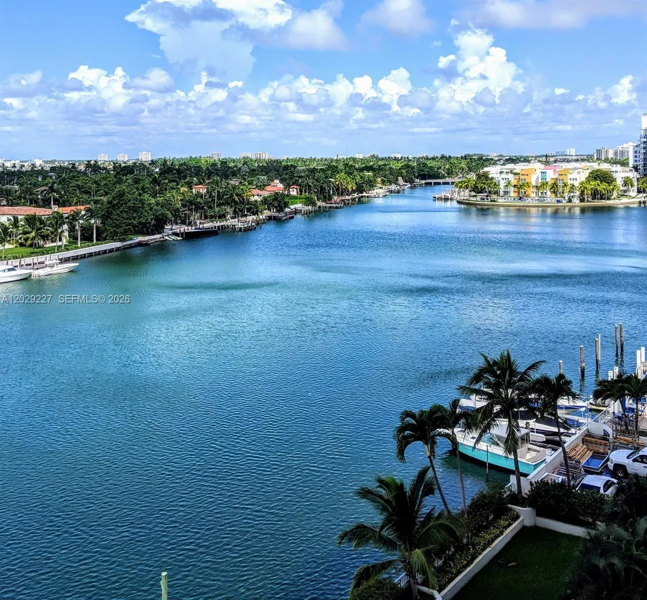 Foto de propiedad en 5700 Collins Avenue 8K, Miami Beach, FL 33140 Miami Beach con MLS# 
