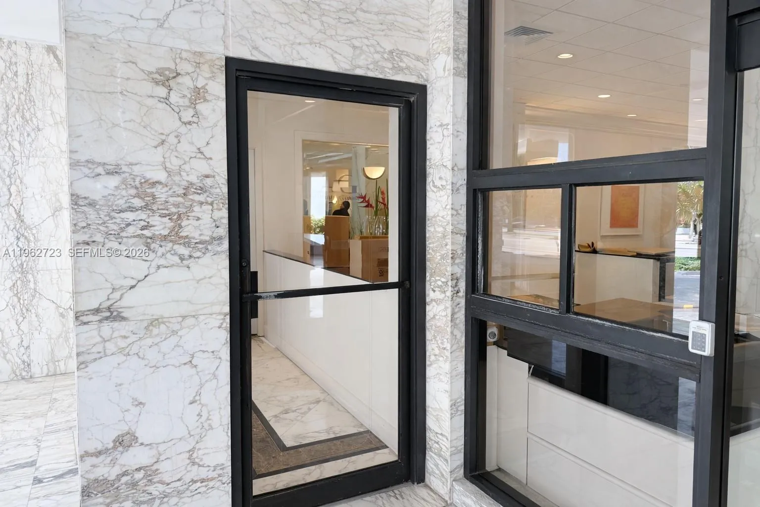 En Venta 5700 Collins Avenue CU-1, Miami Beach, FL 33140, Miami Beach, FL 33140