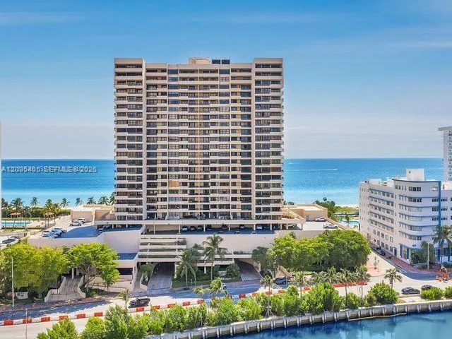 En Renta 5701 Collins Avenue 1201, Miami Beach, FL 33140, Miami Beach, FL 33140