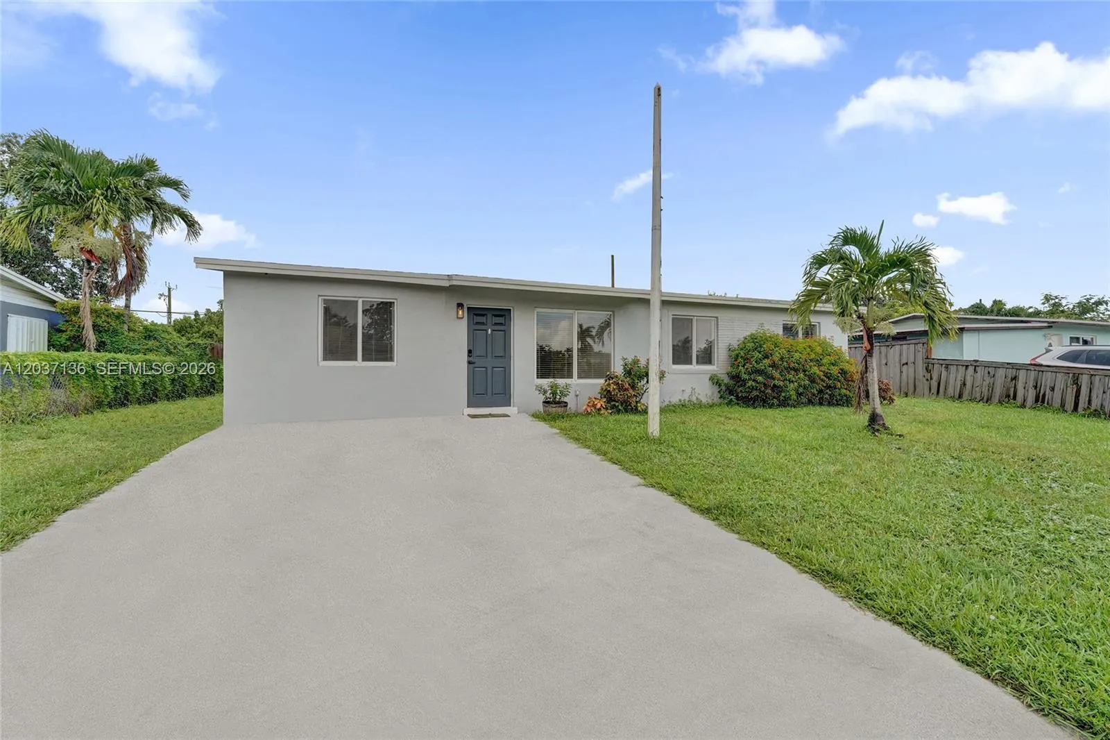 Foto de propiedad en 5701 SW 37th Street, Davie, FL 33314 Davie con MLS# 