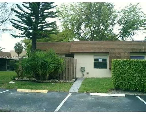 En Venta 5702 Swordfish Circle, Tamarac, FL 33319, Tamarac, FL 33319