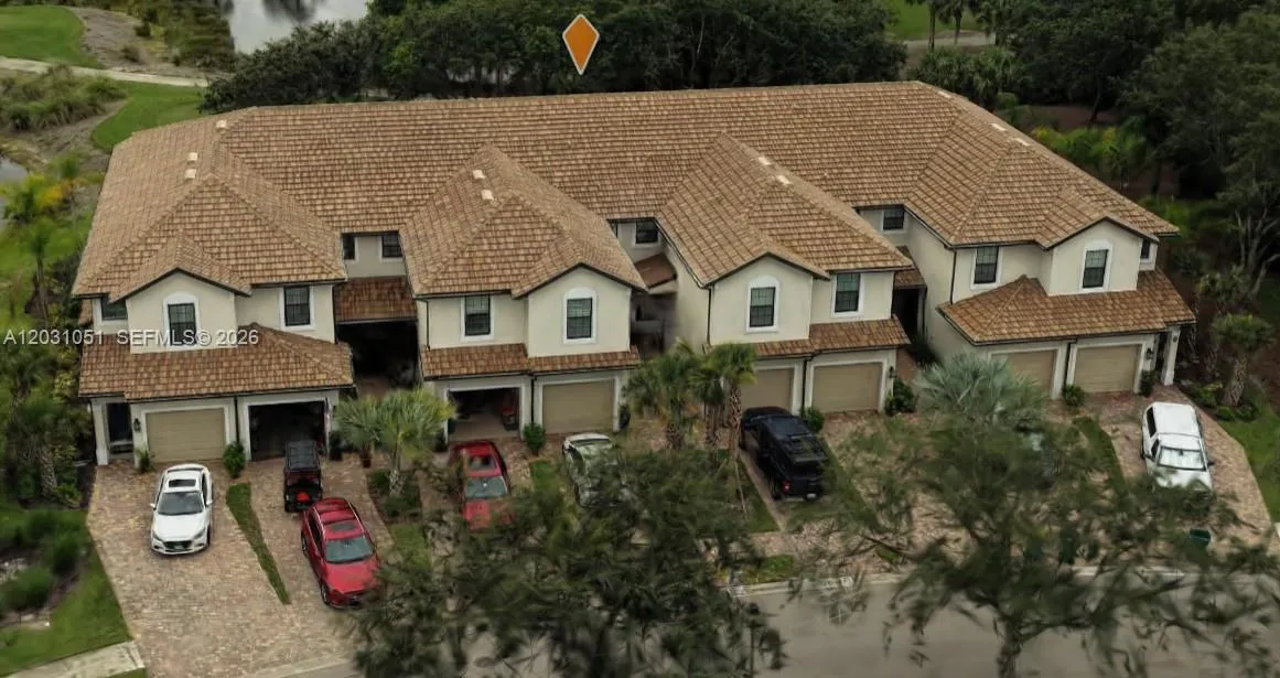 En Renta 5710 Mayflower Way 102, FL 34142, FL 34142