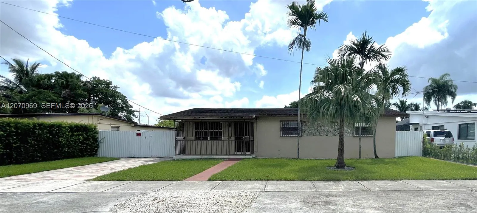 En Venta 5715 SW 112th Court, Miami, FL 33173, Miami, FL 33173