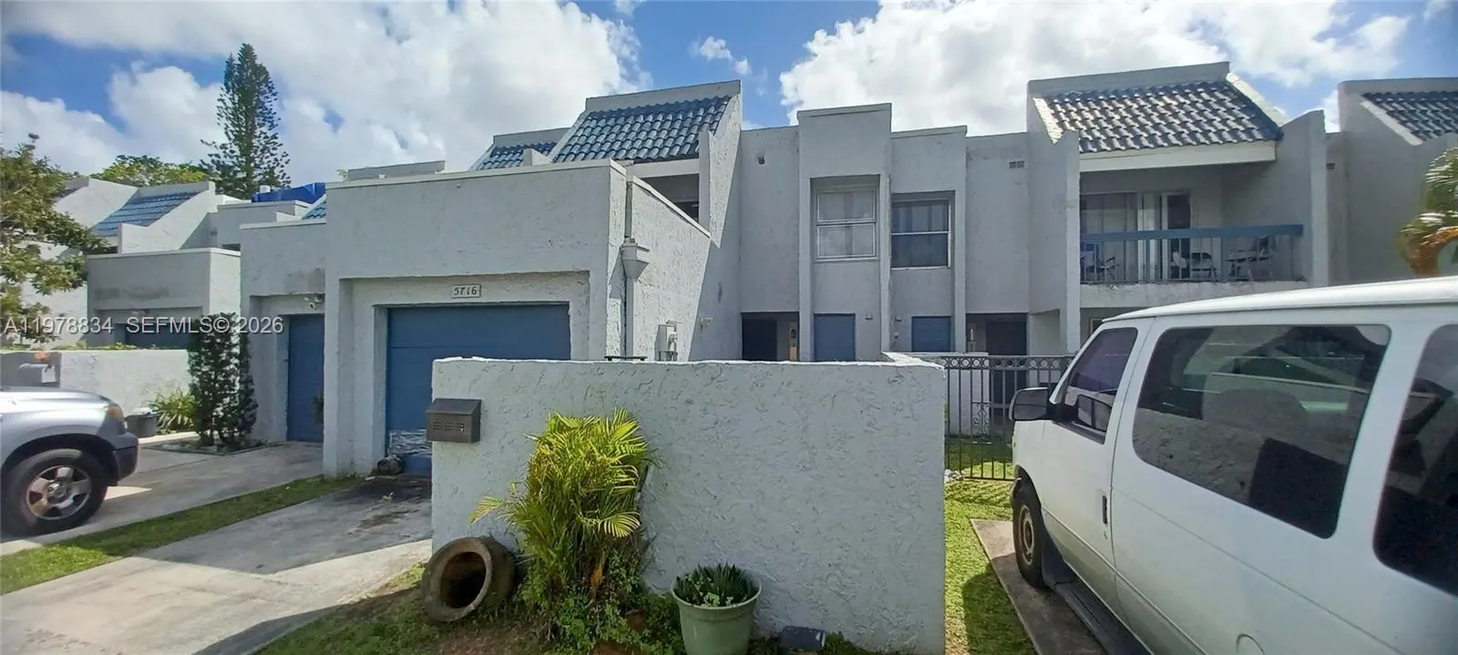 Foto de propiedad en 5716 NW 19th Street 18, Lauderhill, FL 33313 Lauderhill con MLS# 