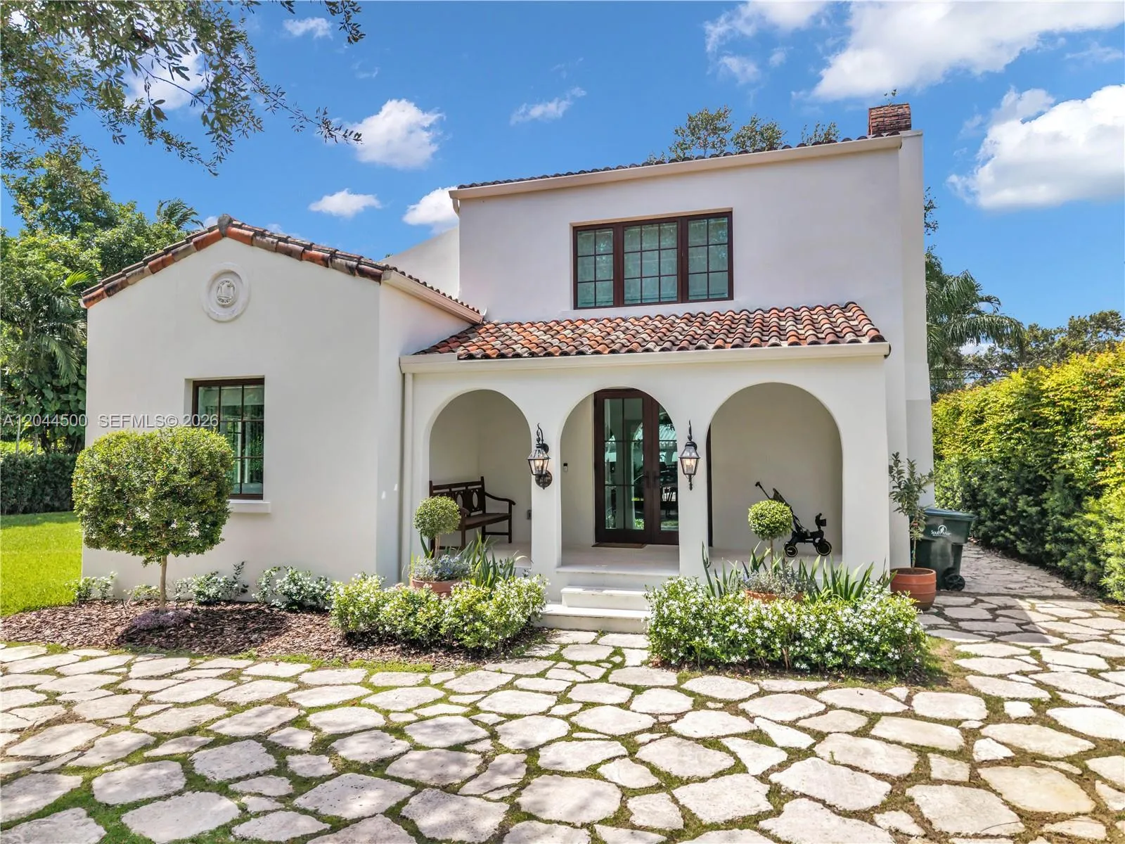 En Venta 5730 SW 49th Street, South Miami, FL 33155, South Miami, FL 33155