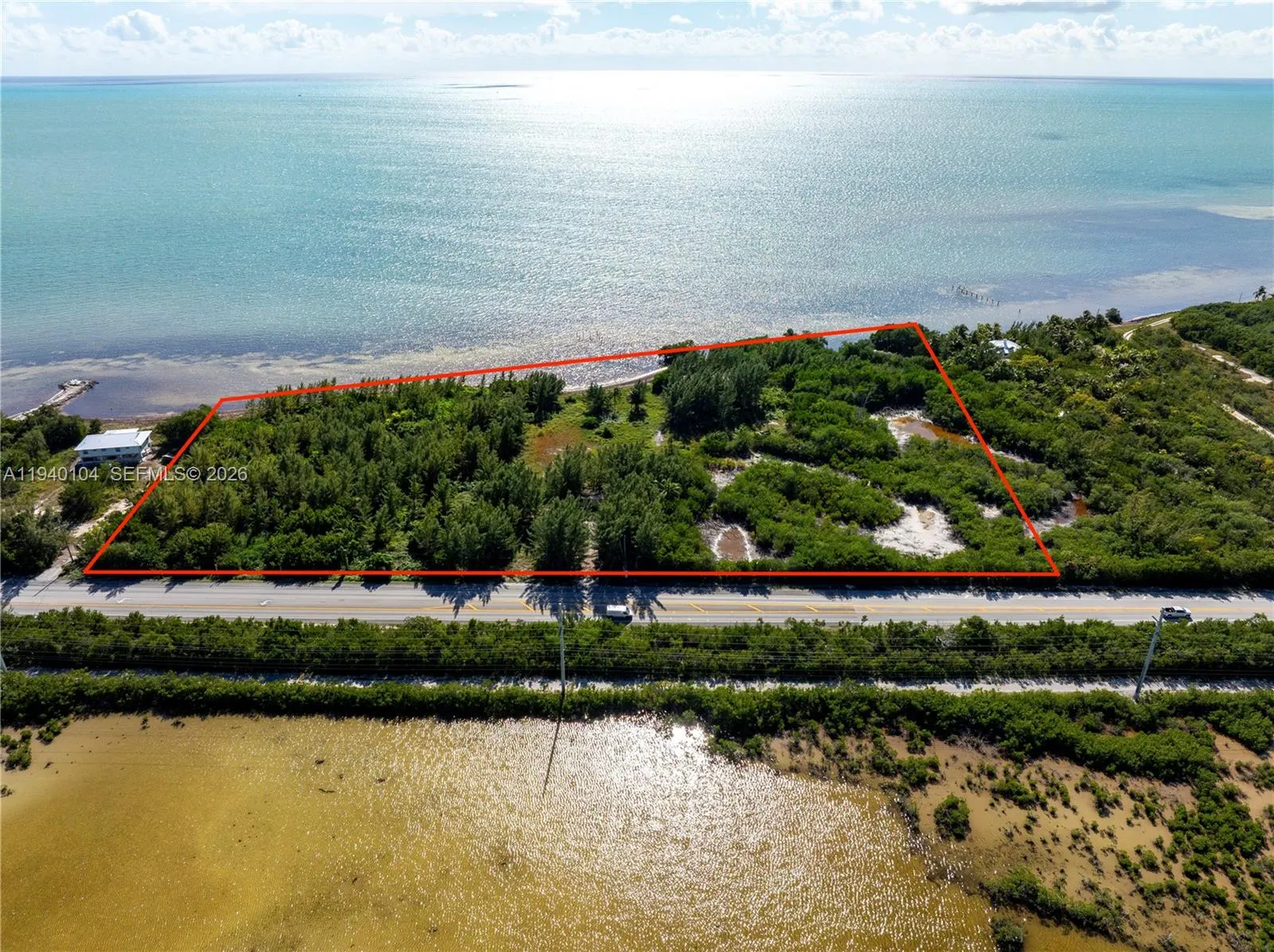 Foto de propiedad en 57478 Overseas Highway, Marathon, FL 33050 Marathon con MLS# 