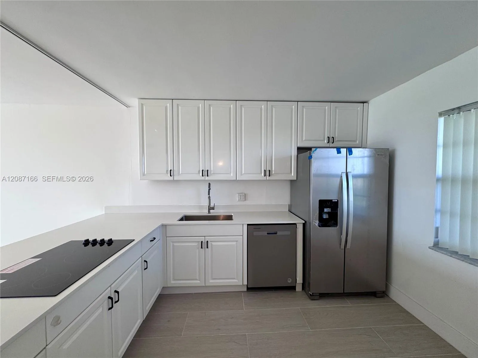 En Renta 575 Oaks Lane 1008, Pompano Beach, FL 33069, Pompano Beach, FL 33069