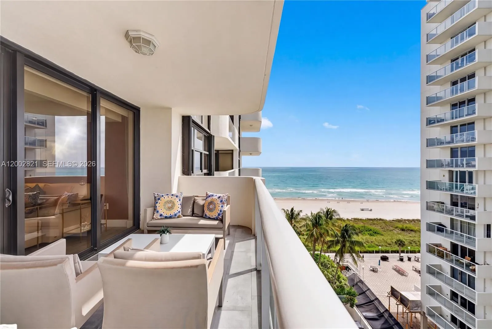 Foto de propiedad en 5757 Collins Avenue 1104, Miami Beach, FL 33140 Miami Beach con MLS# 