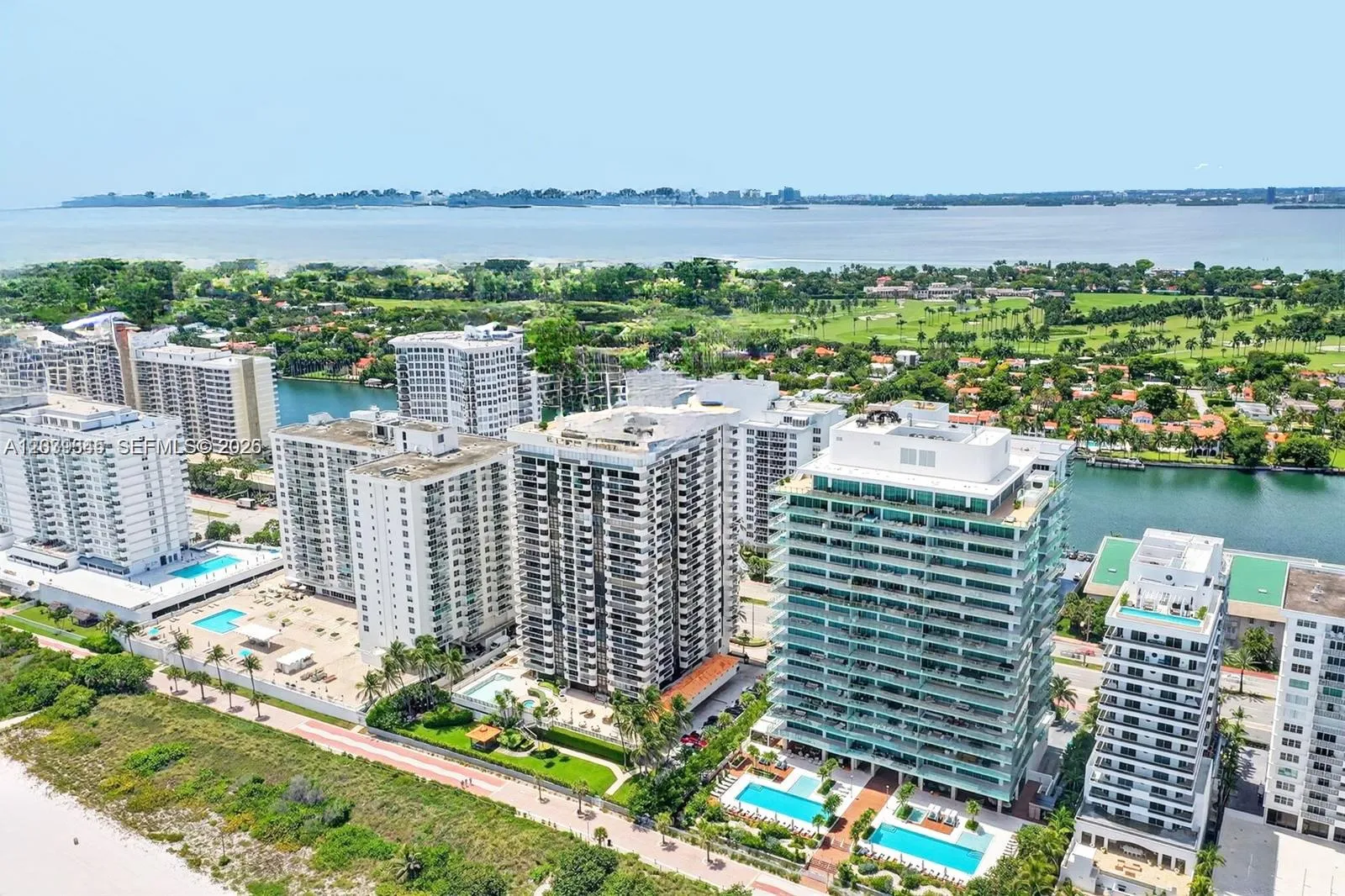 En Renta 5757 Collins Avenue 702, Miami Beach, FL 33140, Miami Beach, FL 33140