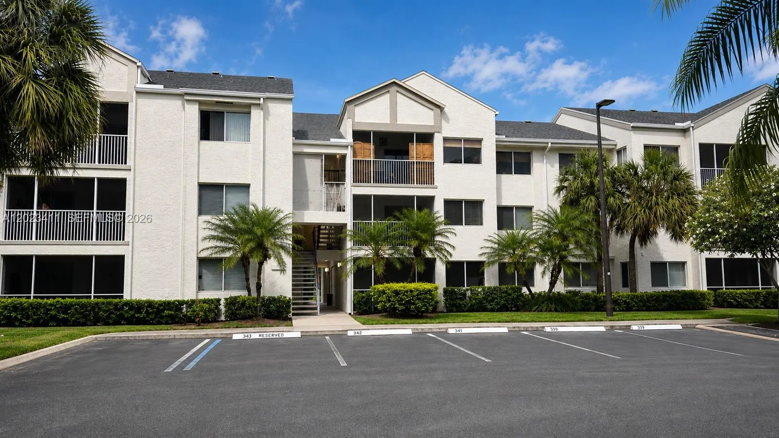 Alquilada 5760 Rock Island Road 321, Tamarac, FL 33319, Tamarac, FL 33319