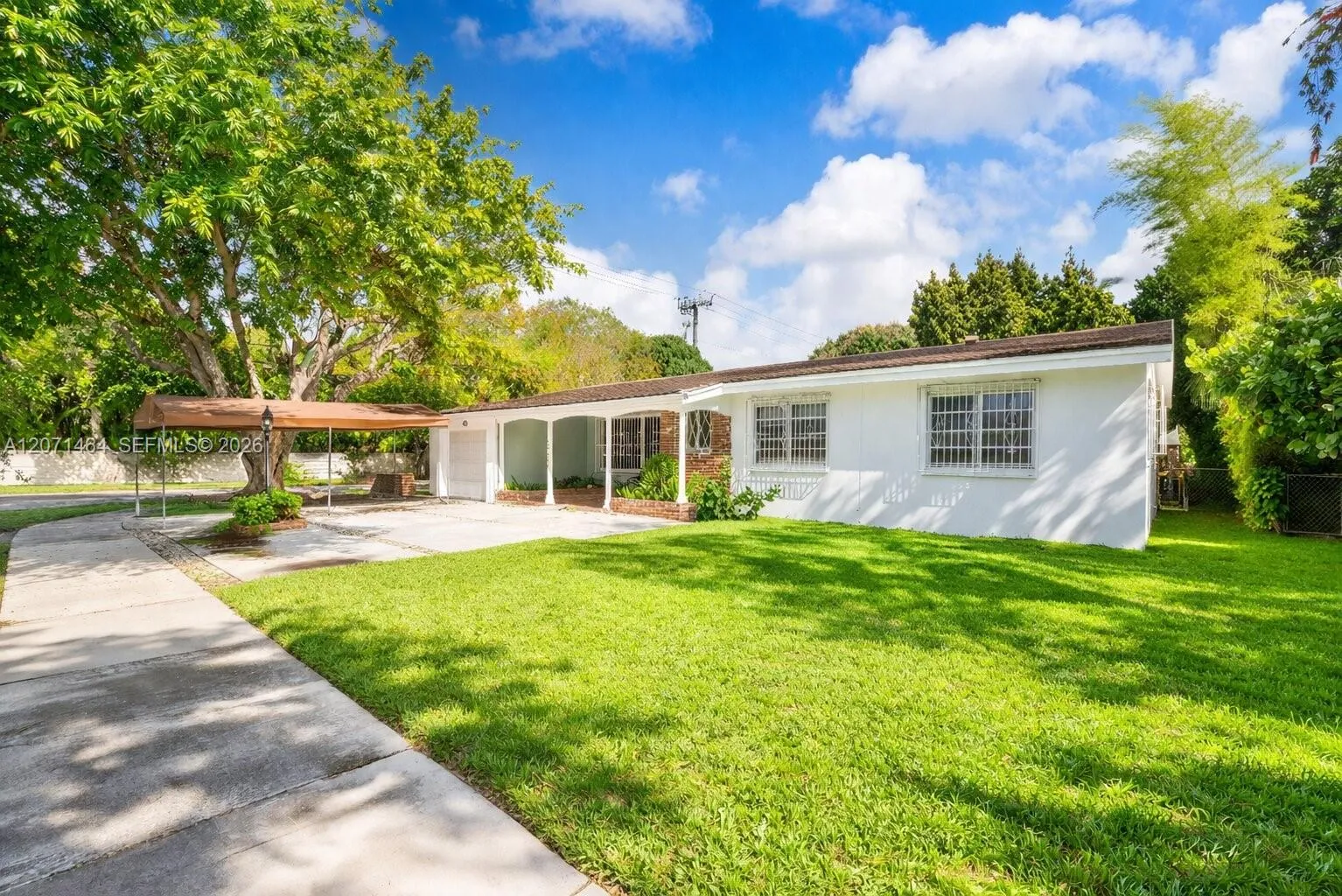 En Venta 5775 SW 57th Terrace, Miami, FL 33143, Miami, FL 33143