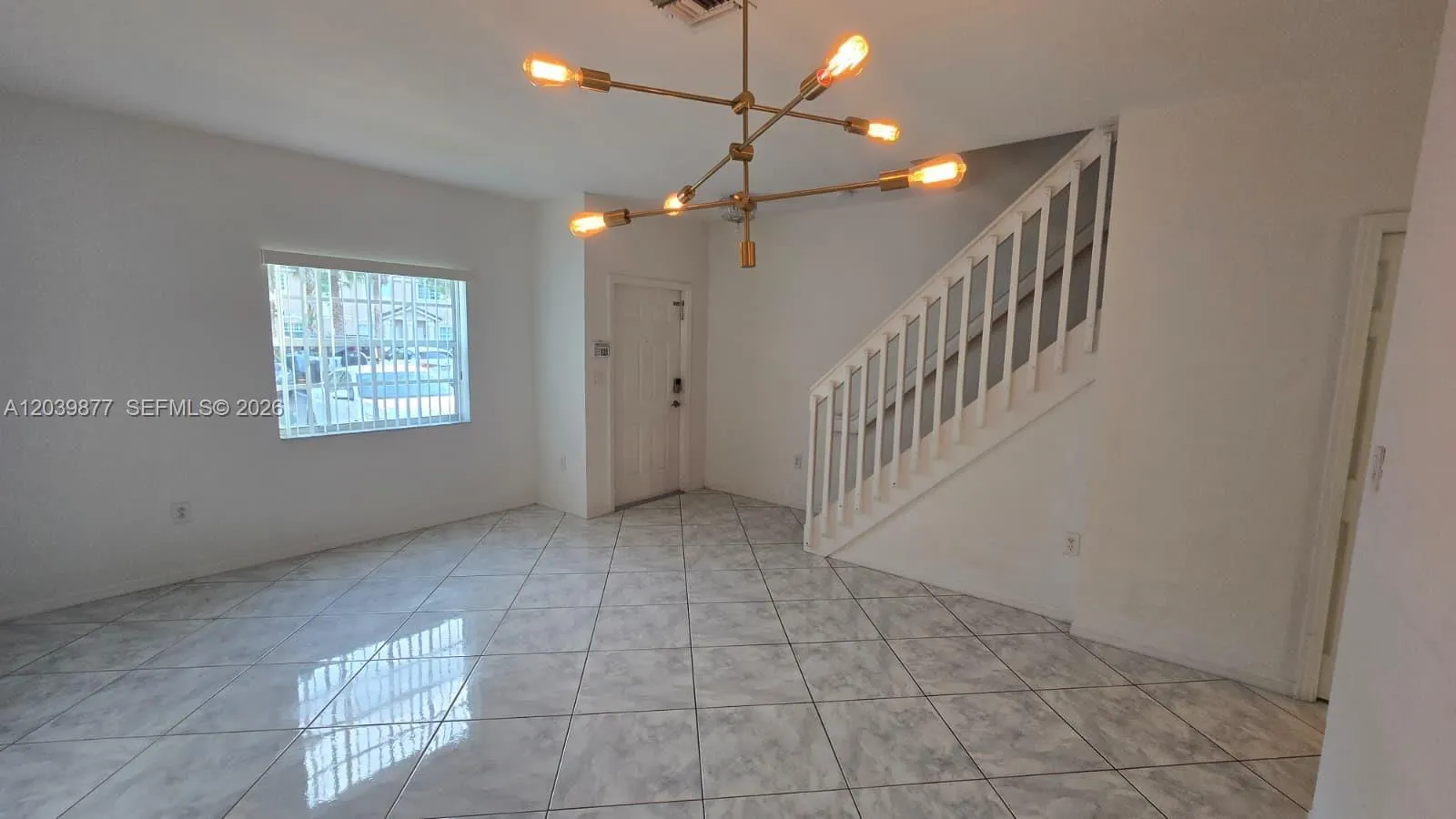 Foto de propiedad en 5791 NW 116th Avenue 101, Doral, FL 33178 Doral con MLS# 