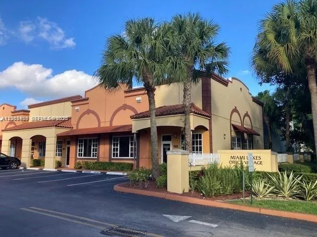 En Venta 5791 NW 151st Street 5791-A, Miami Lakes, FL 33014, Miami Lakes, FL 33014