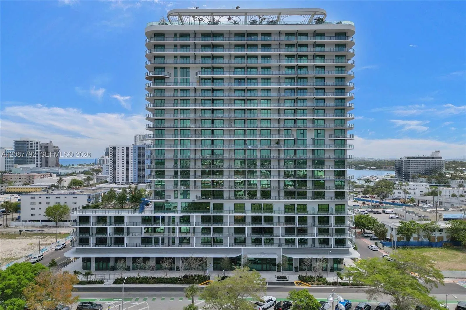 En Venta 580 72 1110, Miami, FL 33141, Miami, FL 33141