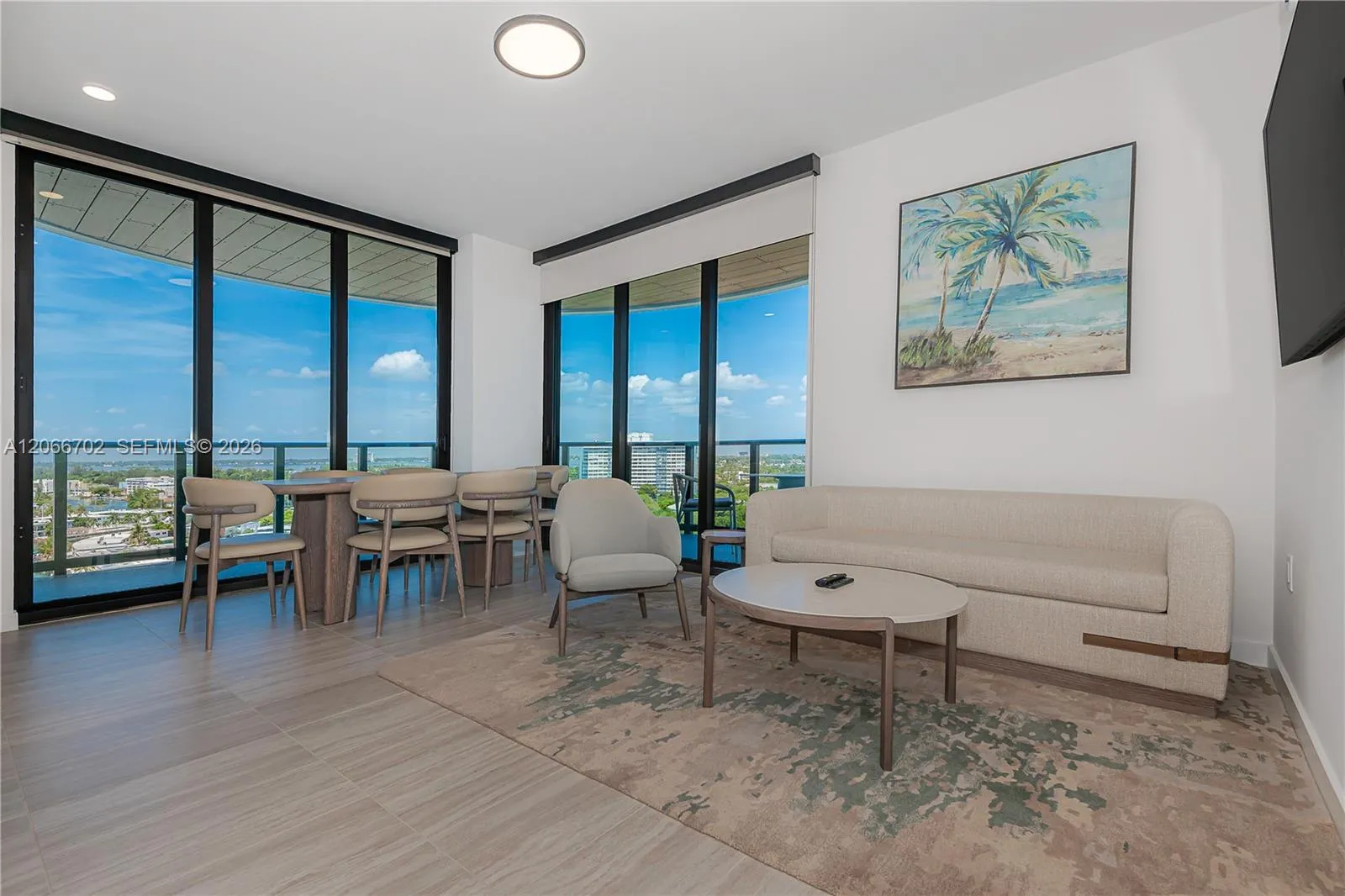 Foto de propiedad en 580 72nd Street 1112, Miami Beach, FL 33141 Miami Beach con MLS# 
