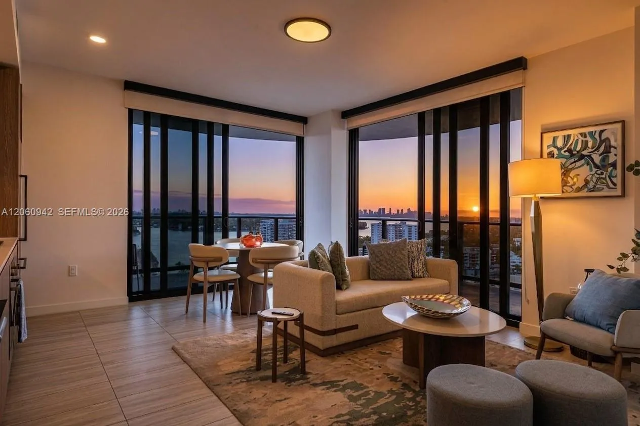 Foto de propiedad en 580 72nd Street 1410, Miami Beach, FL 33141 Miami Beach con MLS# 
