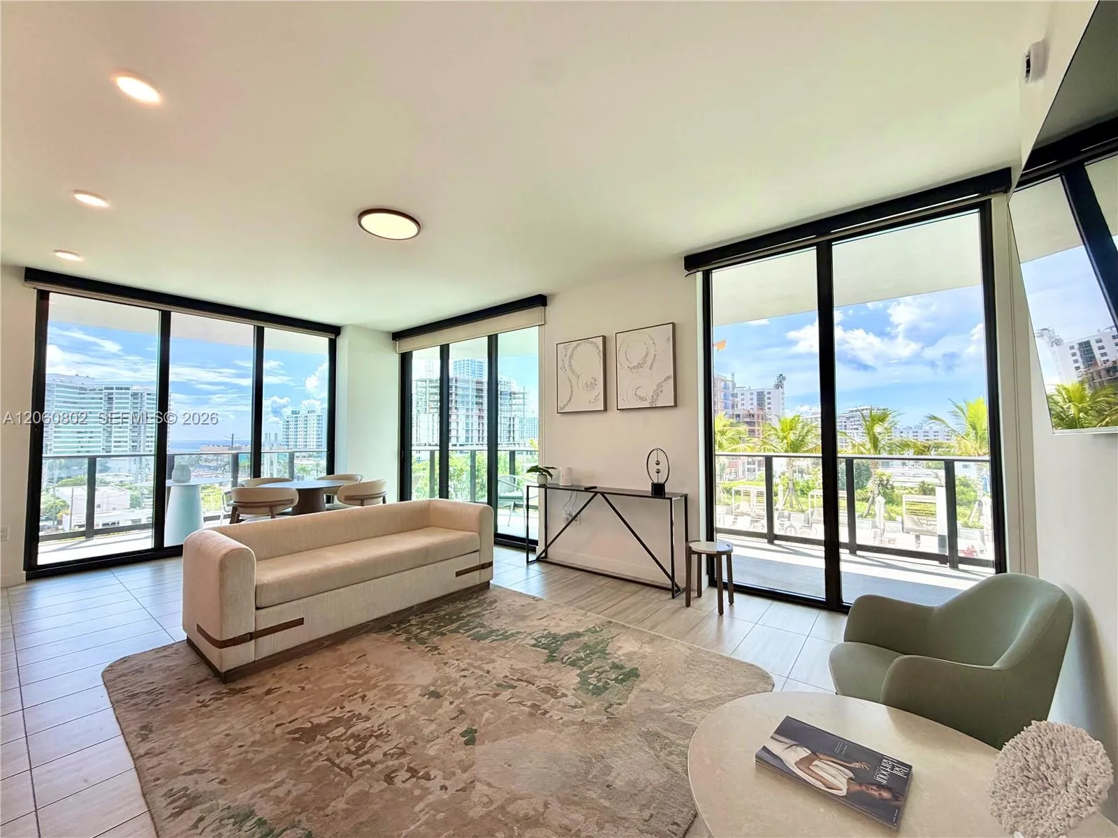 Foto de propiedad en 580 72nd Street 602, Miami Beach, FL 33141 Miami Beach con MLS#