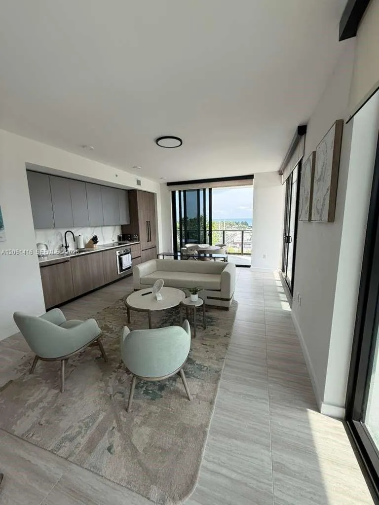 Foto de propiedad en 580 72nd Street 602, Miami Beach, FL 33141 Miami Beach con MLS# 