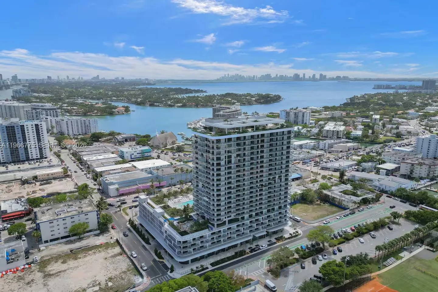 Foto de propiedad en 580 72nd Street 705, Miami Beach, FL 33141 Miami Beach con MLS# 