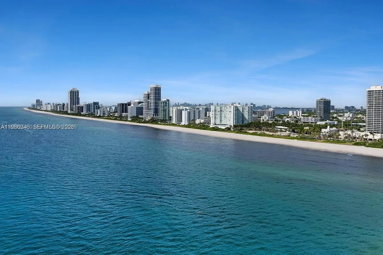 Foto de propiedad en 580 72nd Street PH7, Miami Beach, FL 33141 Miami Beach con MLS# 