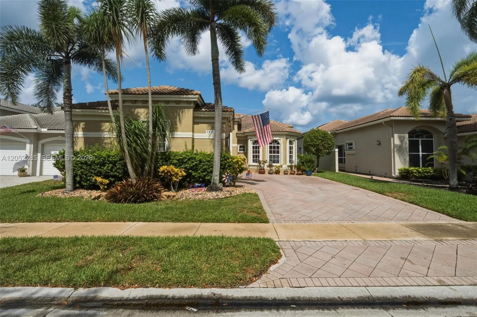 Foto de propiedad en 5818 NW 126th Terrace, Coral Springs, FL 33076 Coral Springs con MLS# 