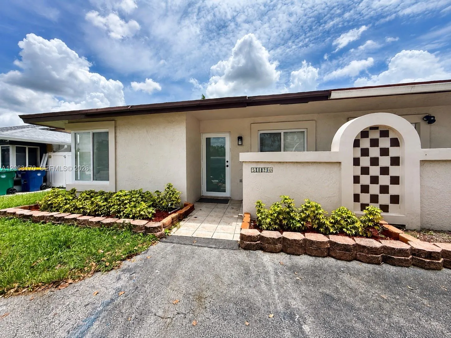 Foto de propiedad en 5820 Park Road, Dania Beach, FL 33312 Dania Beach con MLS# 