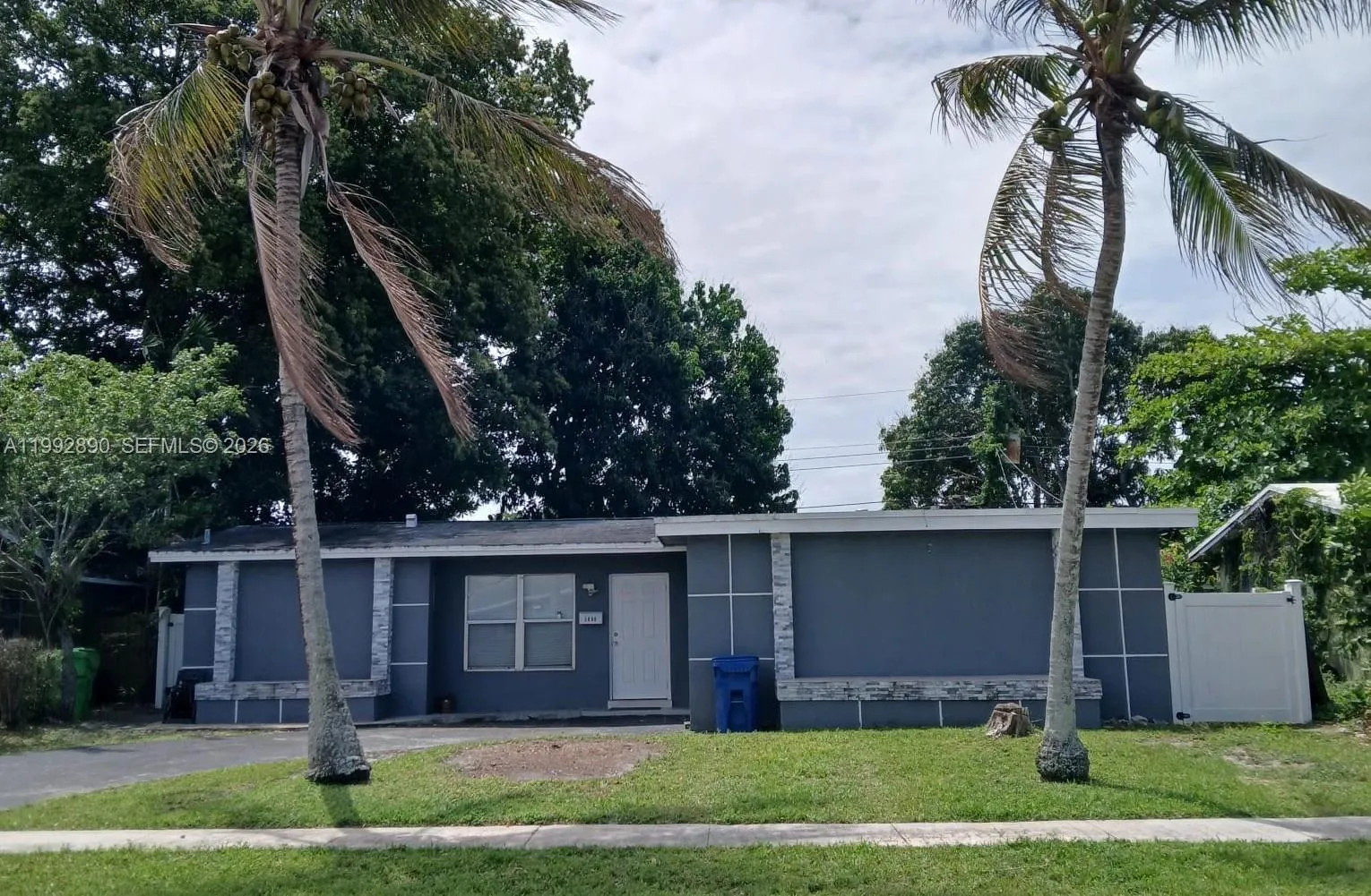 Vendido 5890 NW 16th Court, Sunrise, FL 33313, Sunrise, FL 33313