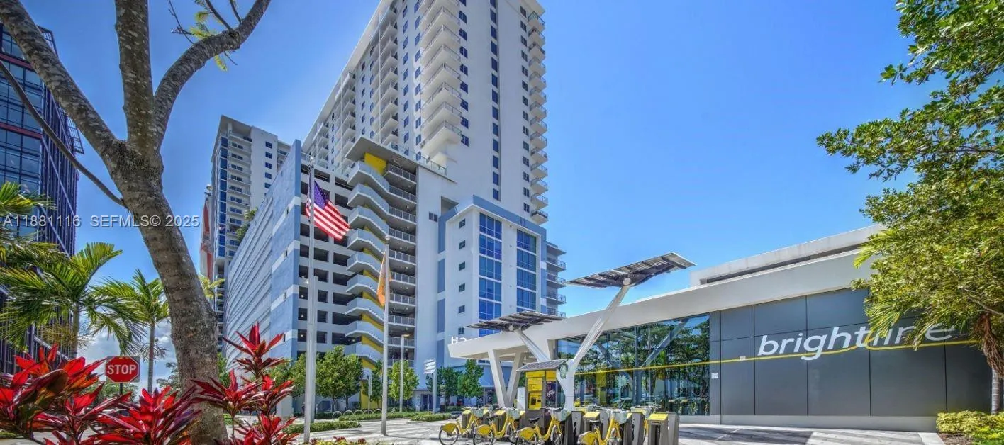 Foto de propiedad en 591 Evernia Sreet B4, West Palm Beach, FL 33401 West Palm Beach con MLS# 