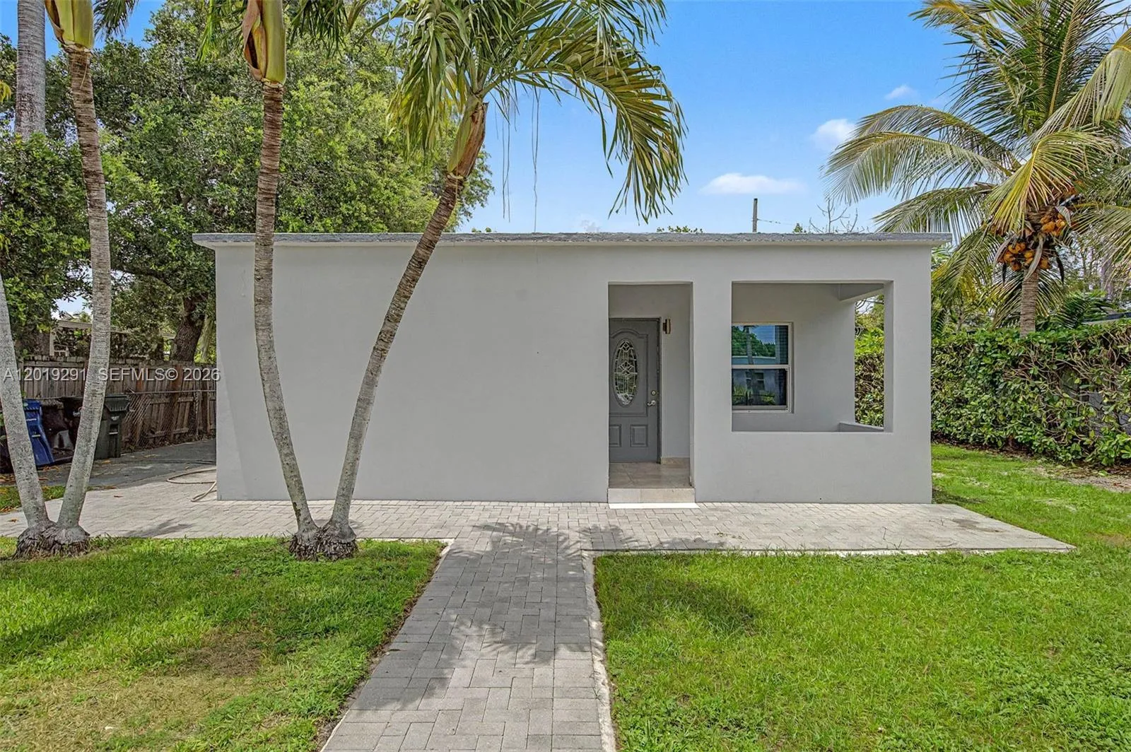 Foto de propiedad en 5917 SW 62nd Terrace 0, South Miami, FL 33143 South Miami con MLS# 