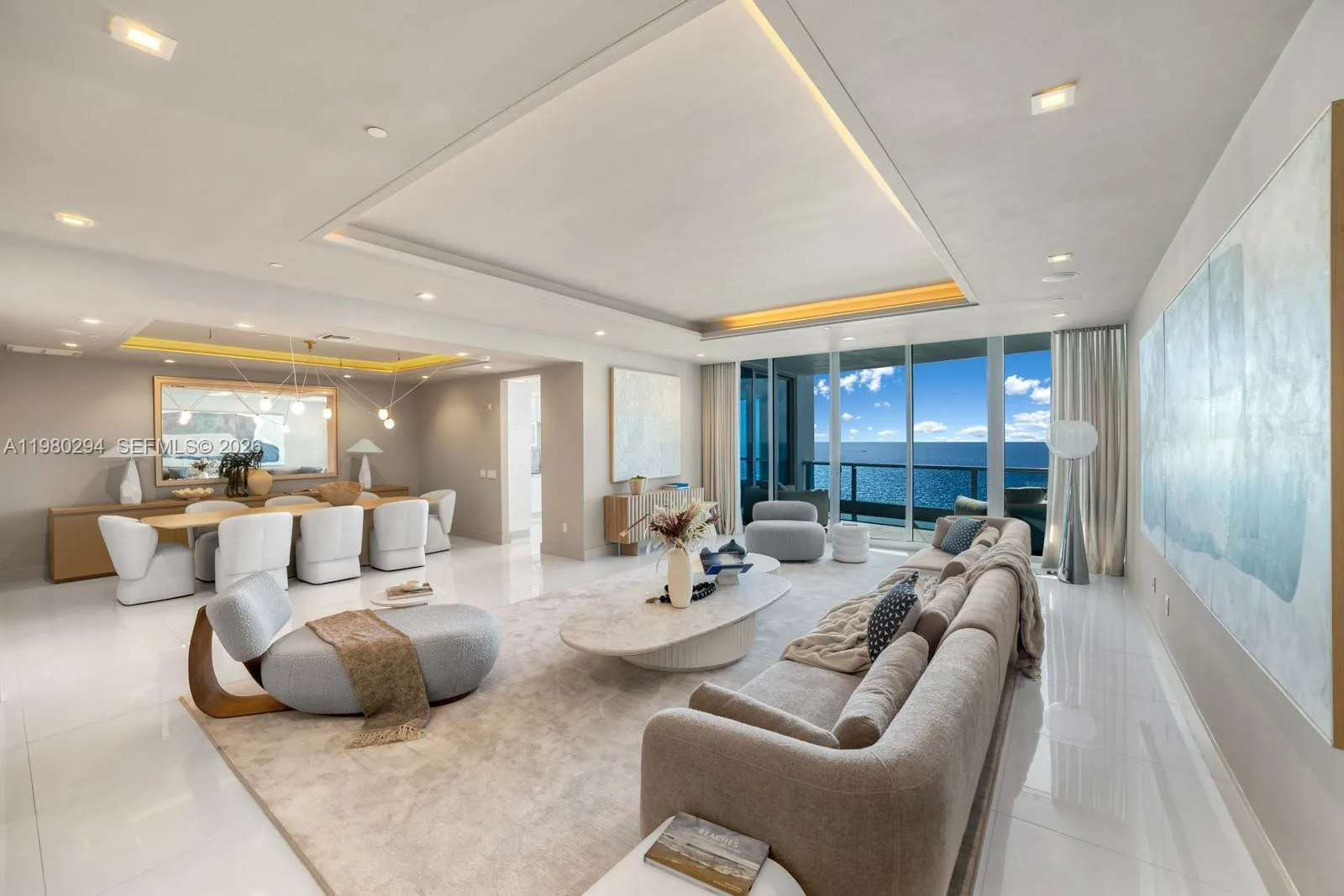 Foto de propiedad en 5959 Collins Avenue 1606, Miami Beach, FL 33140 Miami Beach con MLS# 