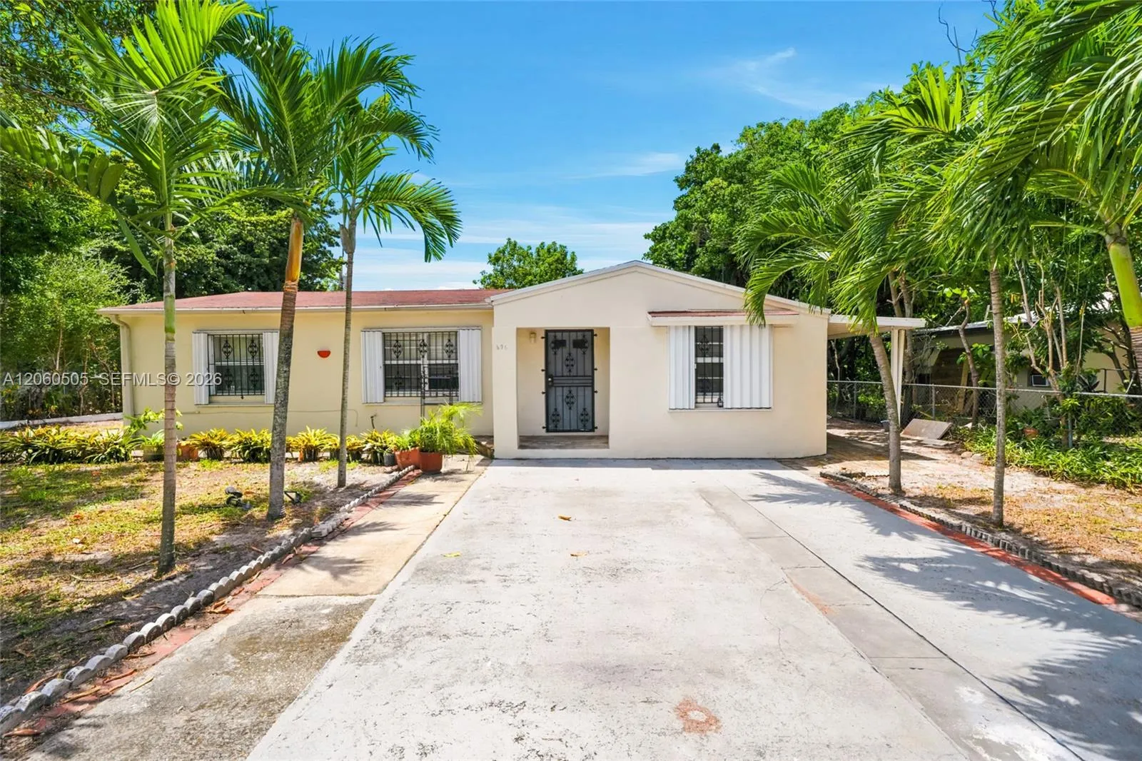 En Renta 596 NW 109th Street, Miami, FL 33168, Miami, FL 33168