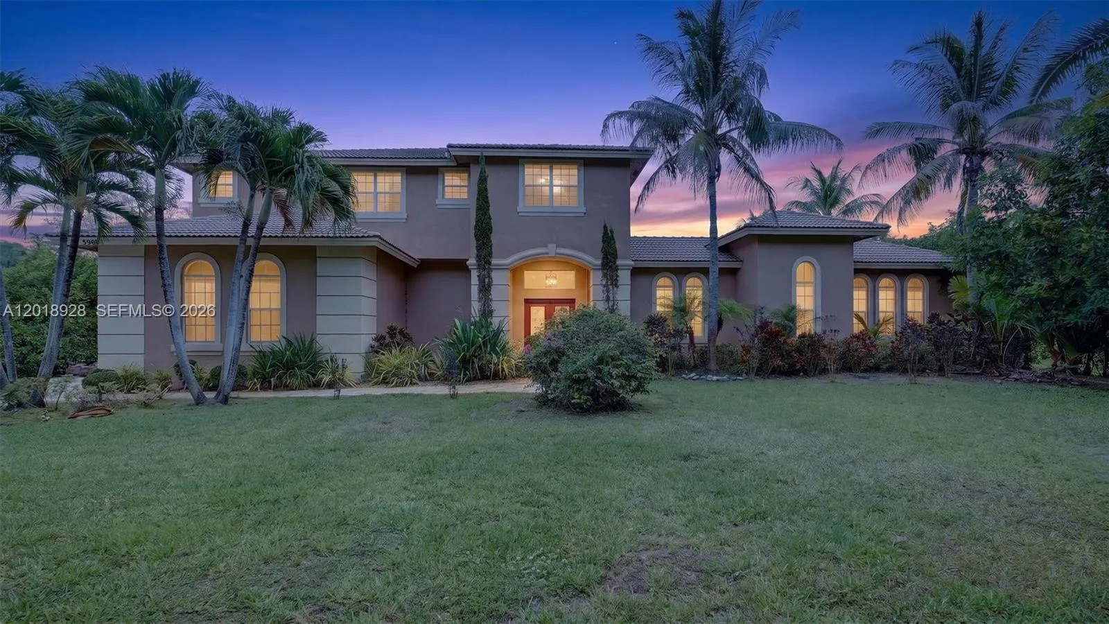 Foto de propiedad en 5960 NW 79th Way, Parkland, FL 33067 Parkland con MLS# 