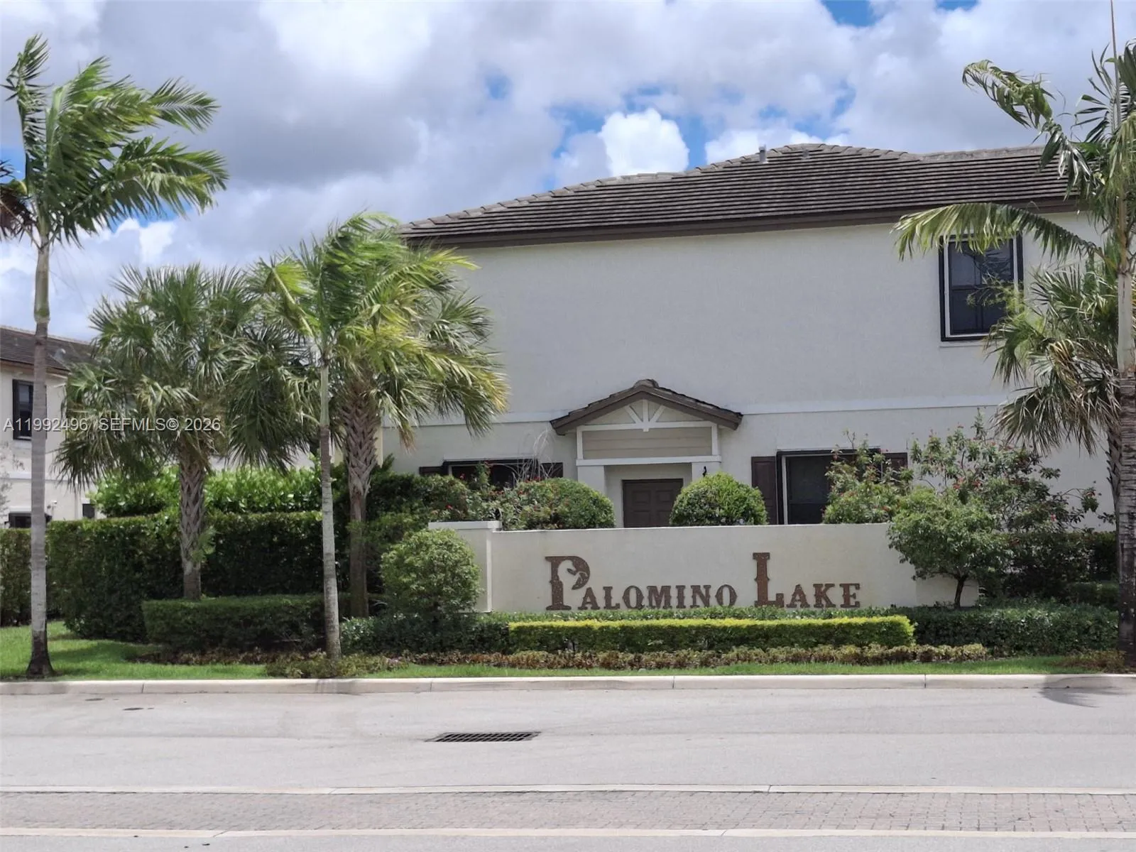 Vendido 5990 Mustang Manor, Davie, FL 33314, Davie, FL 33314